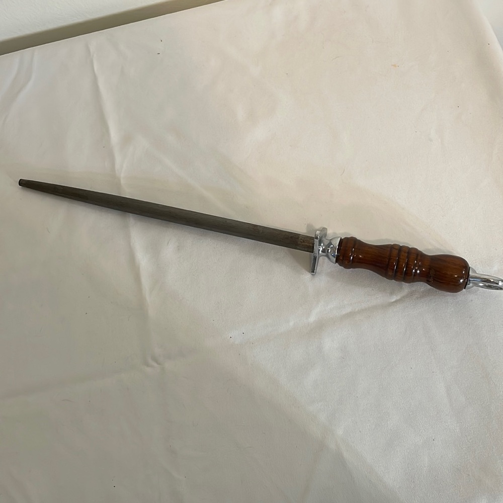Vintage manual knife sharpener